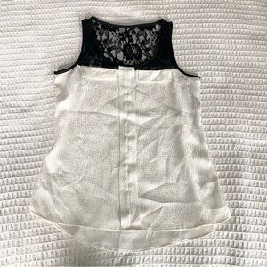 Express Black and White Lace sleeveless Blouse small